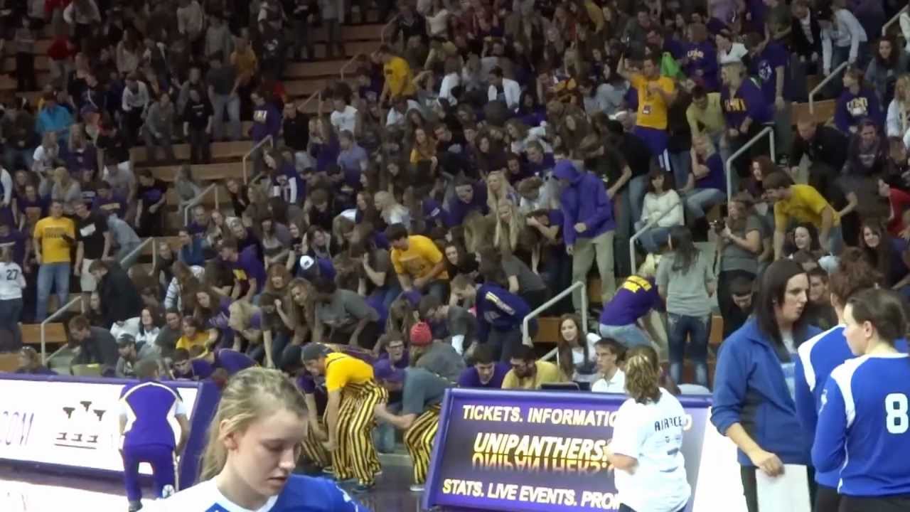 BEST HOMECOMING INTERLUDE DANCE EVER!!