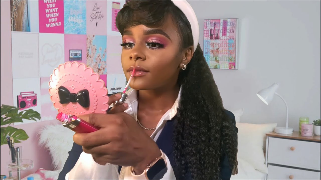 Asmr Elle Woods Studies & Gives You a Makeover