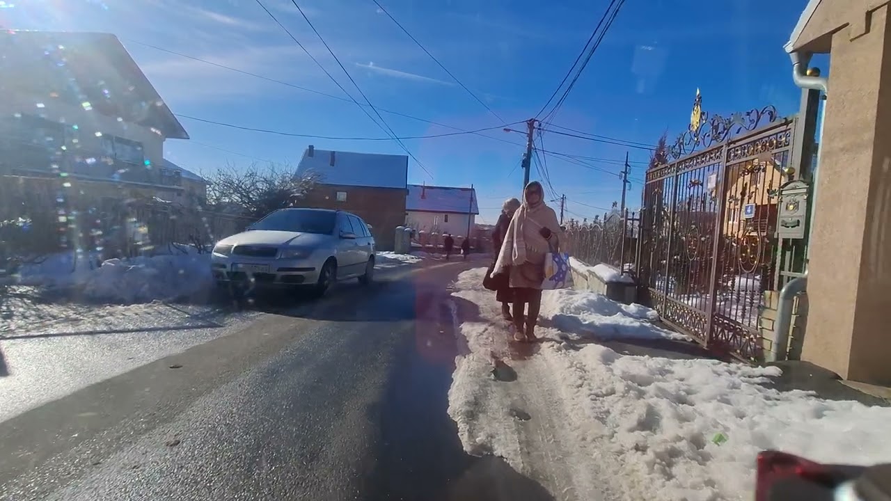 Kargo Kvad ide po ledu...