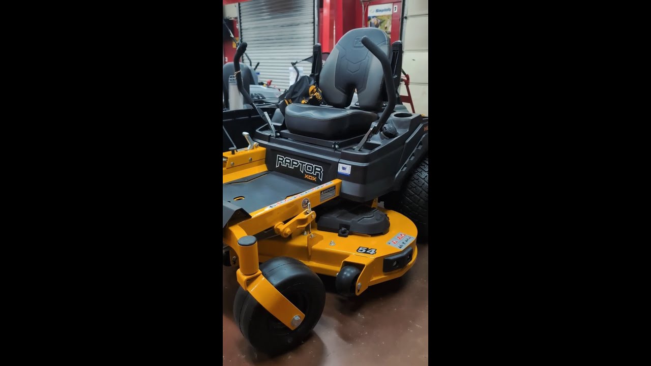 HUSTLER RAPTOR XDX ZERO TURN MOWER: $𝟔𝟎𝟎 𝐎𝐟𝐟!