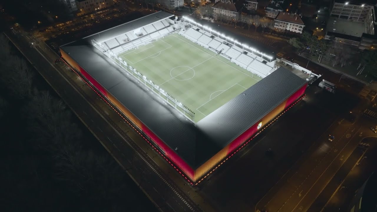 Iluminación del Estadio de Fútbol 