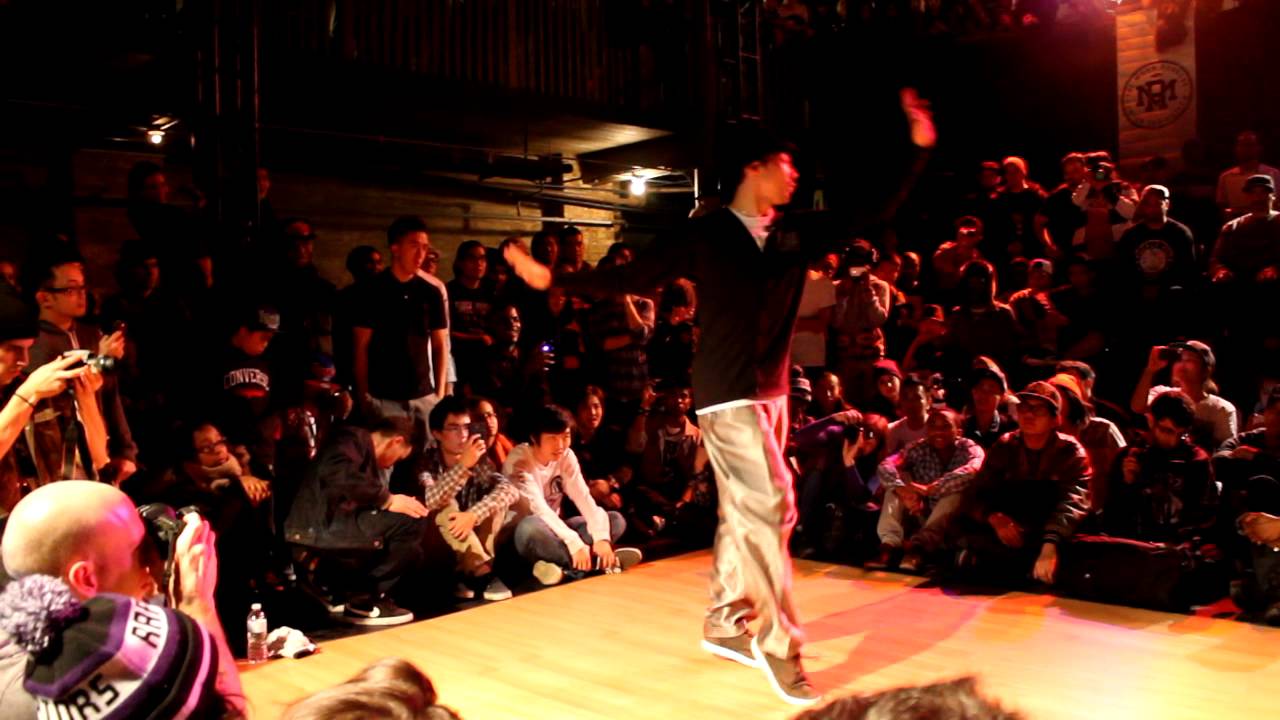 Area 51 poppin battle: Kite vs Lady Astro