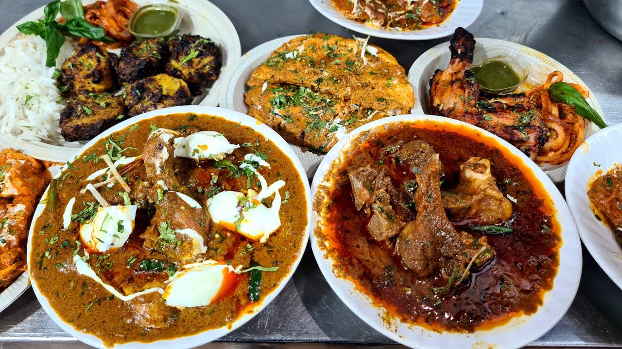 Sharabia Da Chicken aur Desi Ghee Mutton with Masala Kulcha & Matki Chicken. YE HOTA HAI INDIAN FOOD