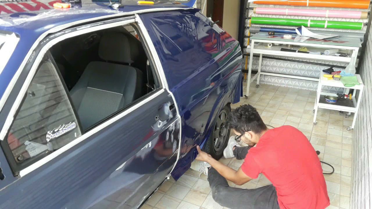 Envelopamento gol quadrado azul metalico #golquadrado #vw