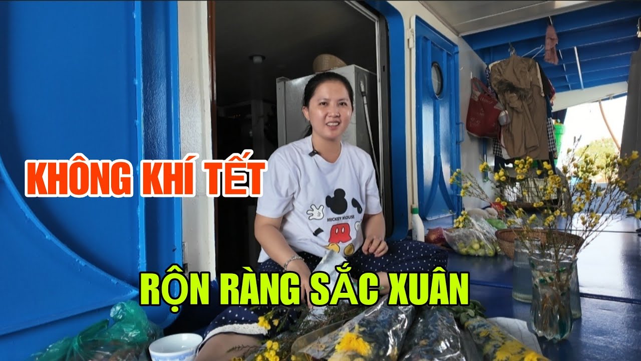 Ngân Đi Chợ Mua Sắm Chuẩn Bị Chuyến Hành Trình Giao Hàng Cận Tết Việt Nam
