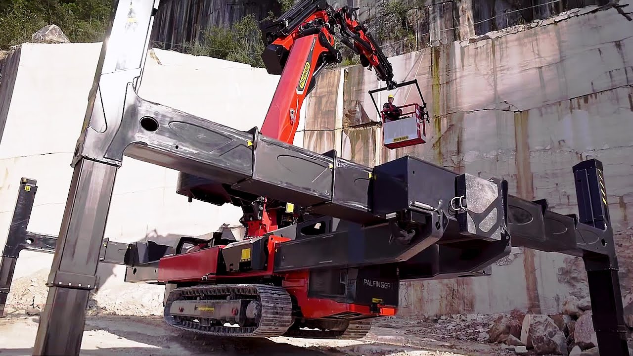 Crane Of The Day Episode 211 |  Palfinger PCC 115.002