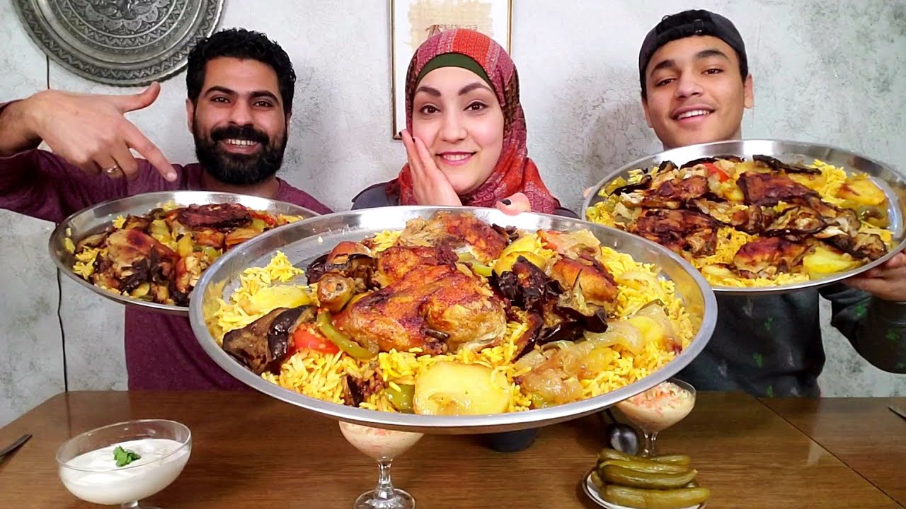 تحدى اكل اكبر كميه من المقلوبه العراقيه (الفلسطينيه) والعقاب 😂