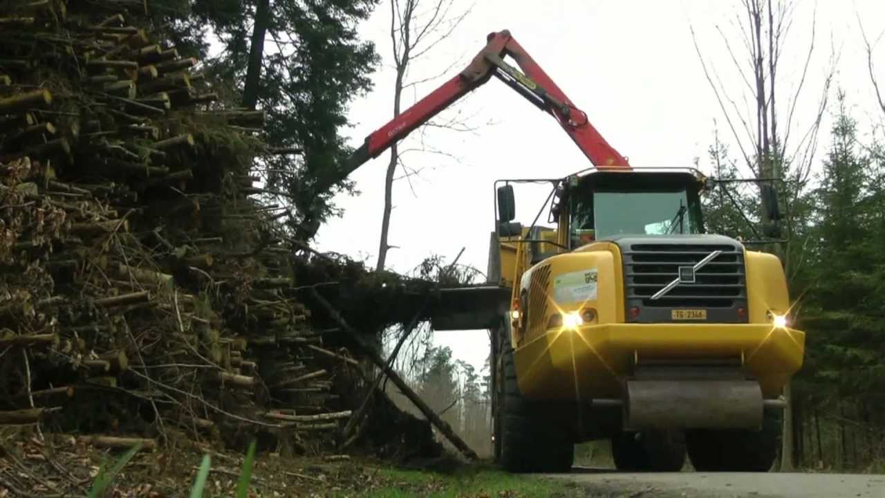 HolzEnergieRömerhof:  Holzschnitzel   Hackbetrieb  Transport