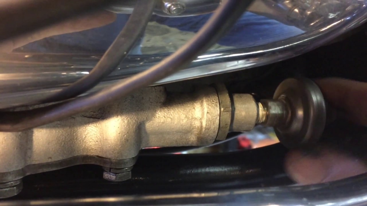 Harley Ironhead Oil Sumping, cleaning check valve