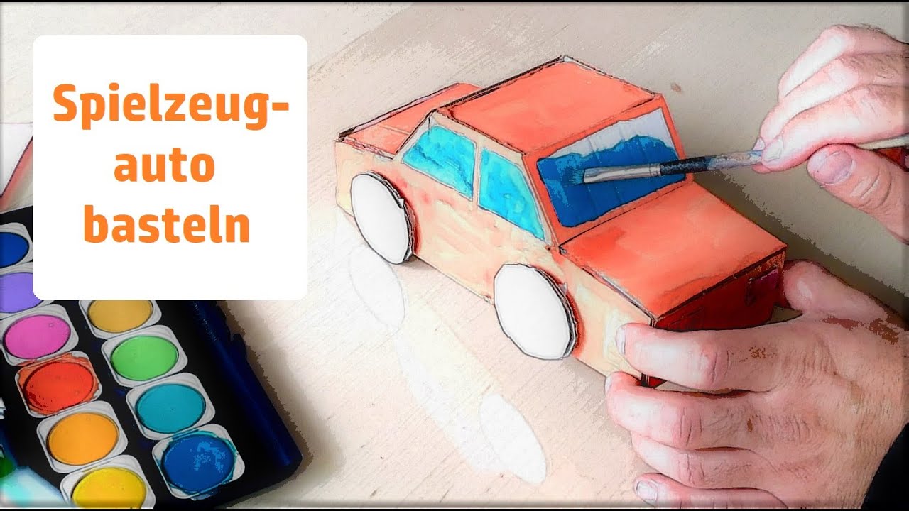 Spielzeugauto selbstgebastelt aus Karton - Bastelanleitung