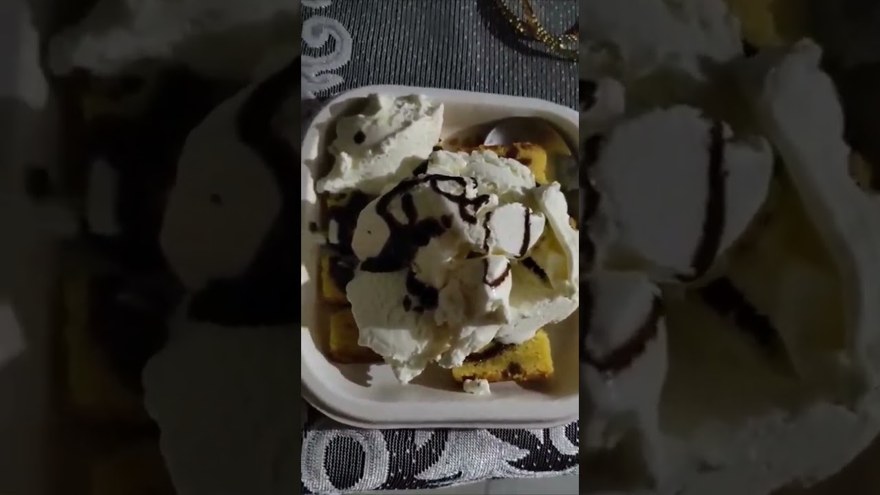 cake with ice-cream #ytshorts #chocolatedessert #shortvideo #icecream