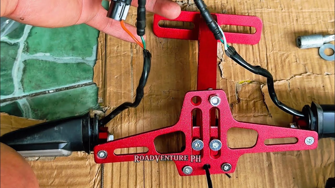 HONDA ADV 160 UNIVERSAL ADJUSTABLE TAIL TIDY INSTALLATION  TUTORIAL 