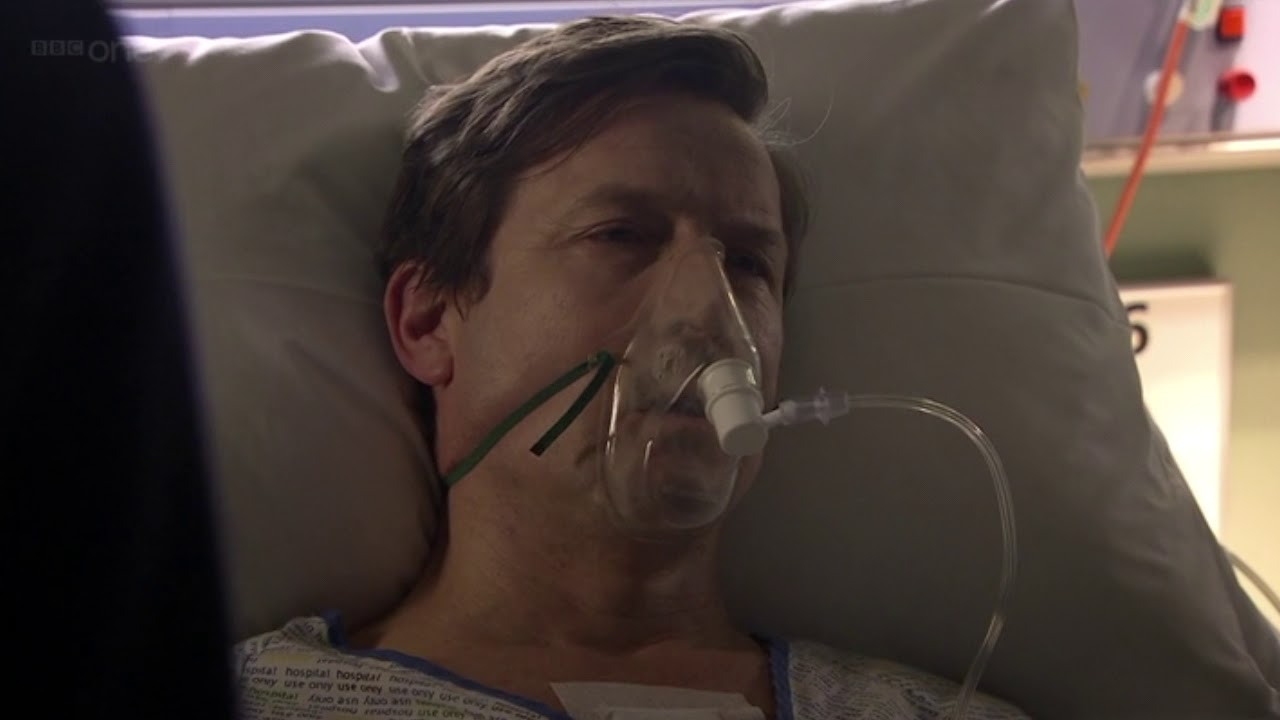 Holby City s14 e29 Hanssen scenes