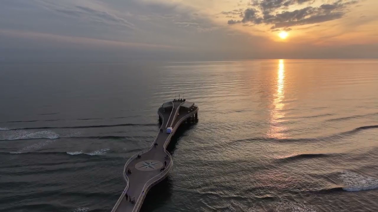 Pontile lido di Camaiore @toscana @lidodicamaiore @tramontinelmondo @followers @dji @video 