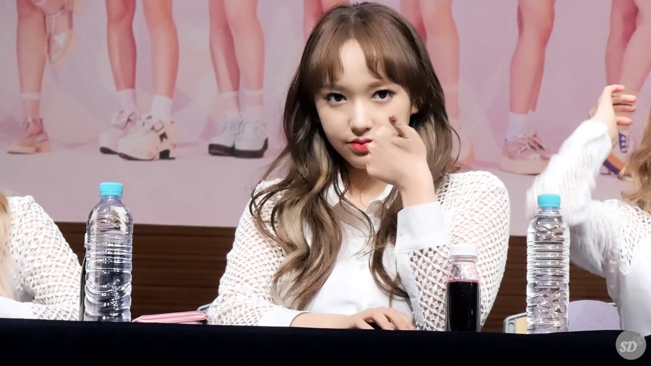 170611 우주소녀(WJSN) [HAPPY MOMENT] 잠실 팬싸인회 성소(Chengxiao) 직캠 - 팬싸 시작