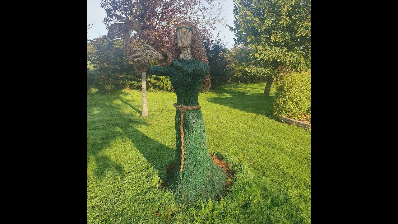 An Bhladhm Bheo - Mná Chill Dara le Bríd