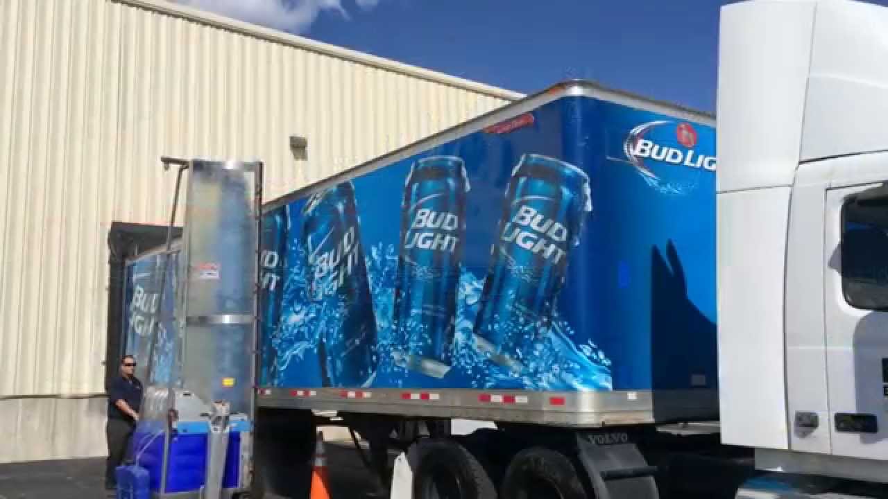 Truck and Trailer Washing Machines