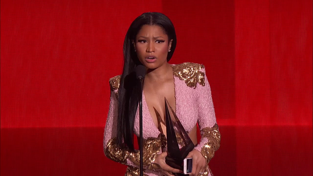 Nicki Minaj Wins Rap/Hip Hop Album - AMA 2015