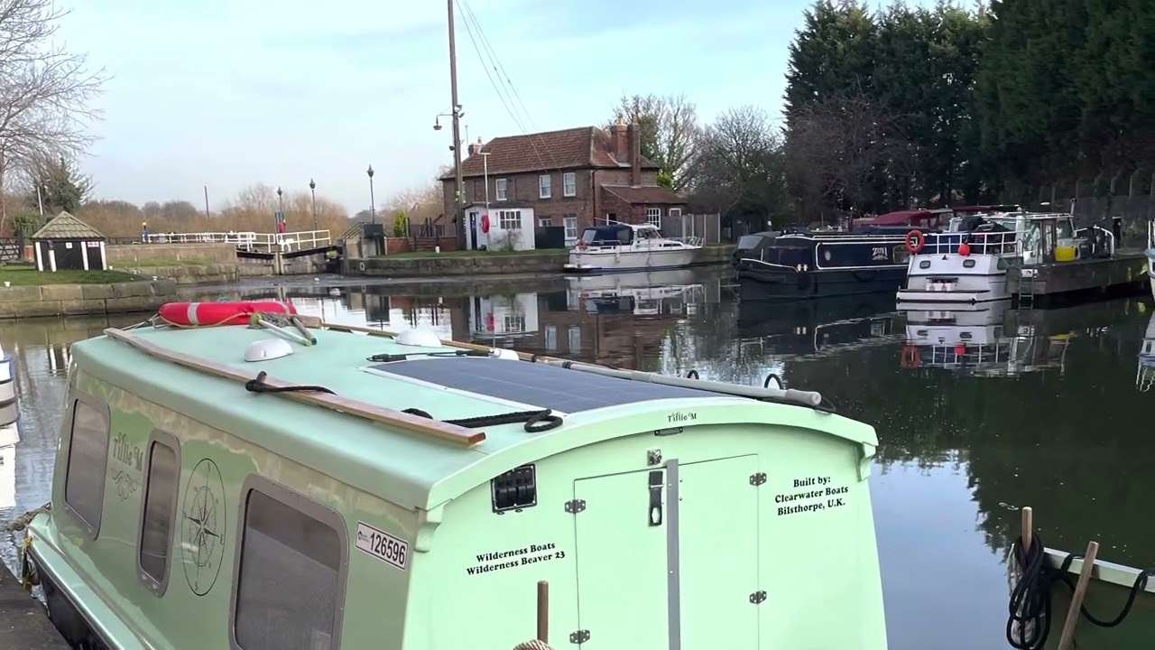 Selby Canal & River Aire 02-23 Wilderness Beaver 23