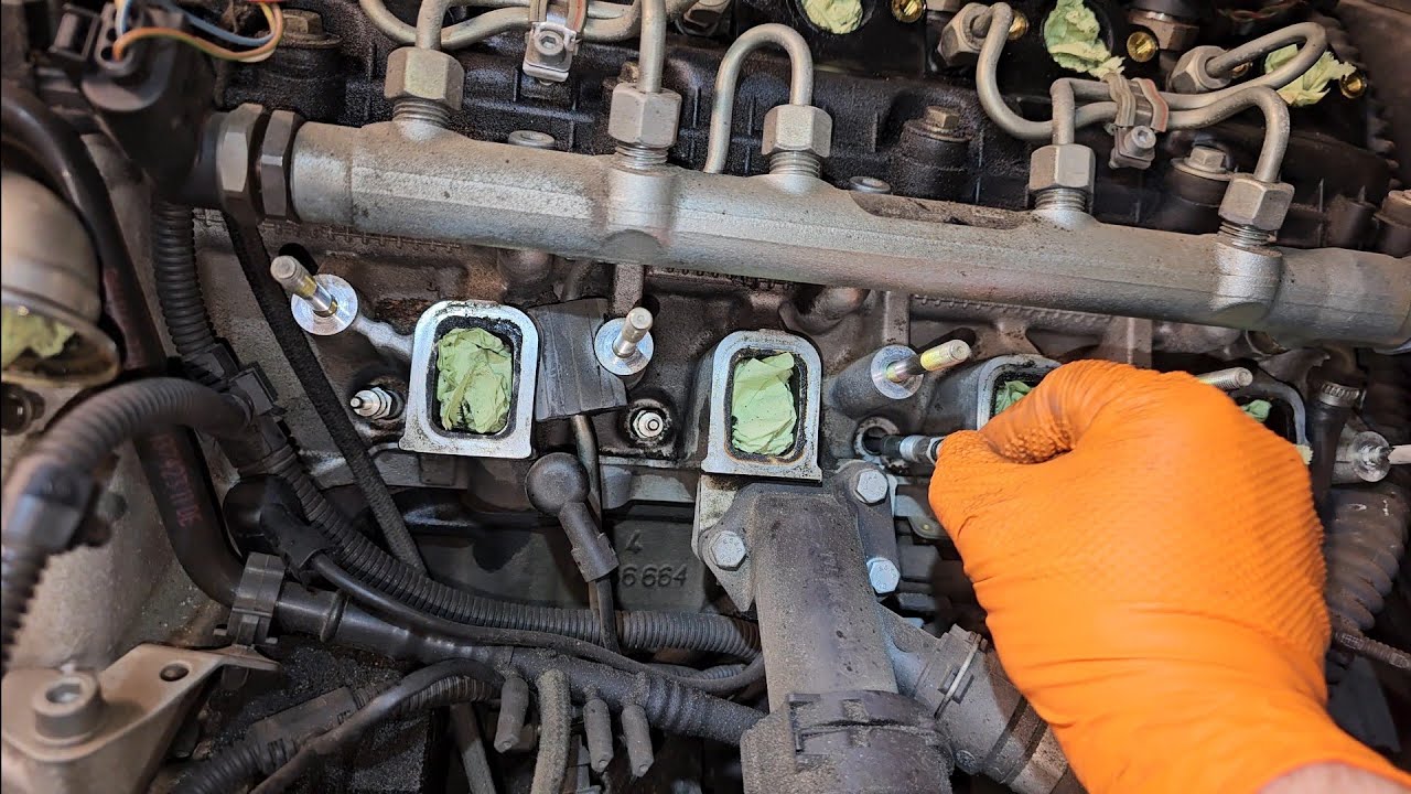 BMW E87 1er, Glühkerzen und Glühkerzen-Steuergerät wechseln, M47 Motor, 2 L diesel.