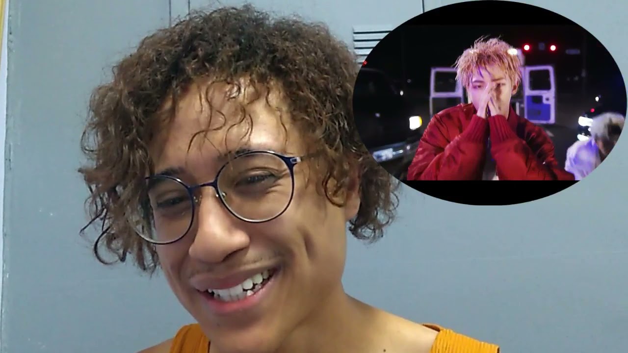 RAPPER REAGINDO A: BTS - MIC DROP