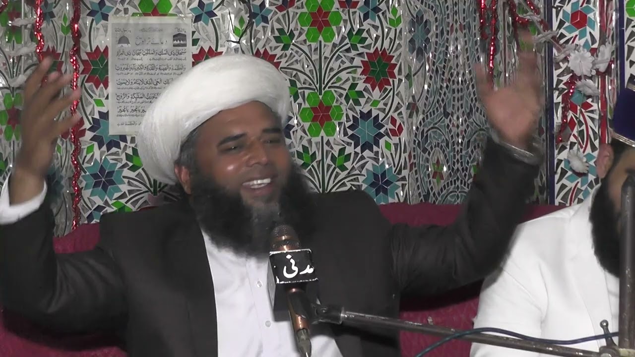 پیر امجد سیفی صاحب آستانہ عالیہ  احمد پور شریف