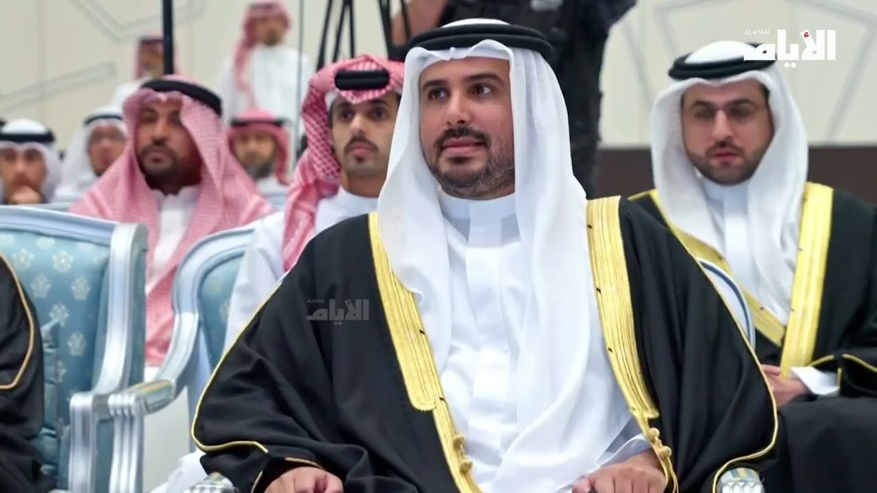 سمو الشيخ محمد بن سلمان بن حمد يحضر حفل تكريم أهل القرآن