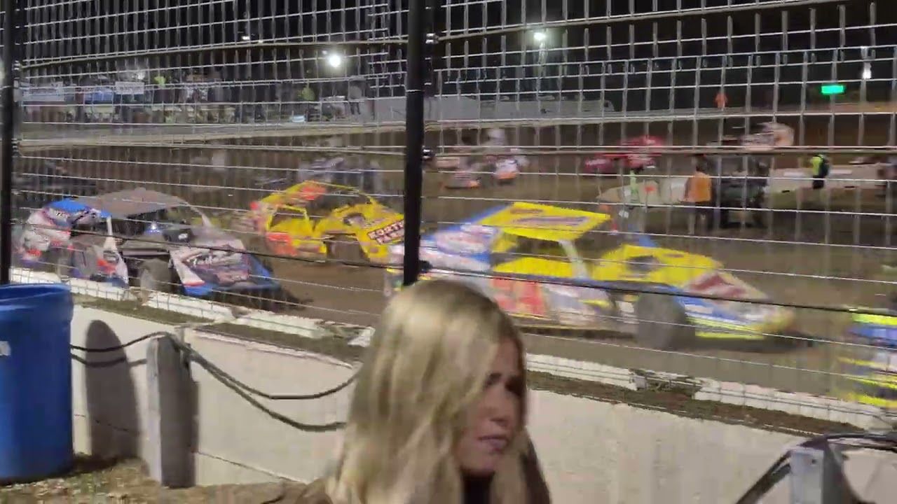 Summer Nationals Mod Feature at Coles Co