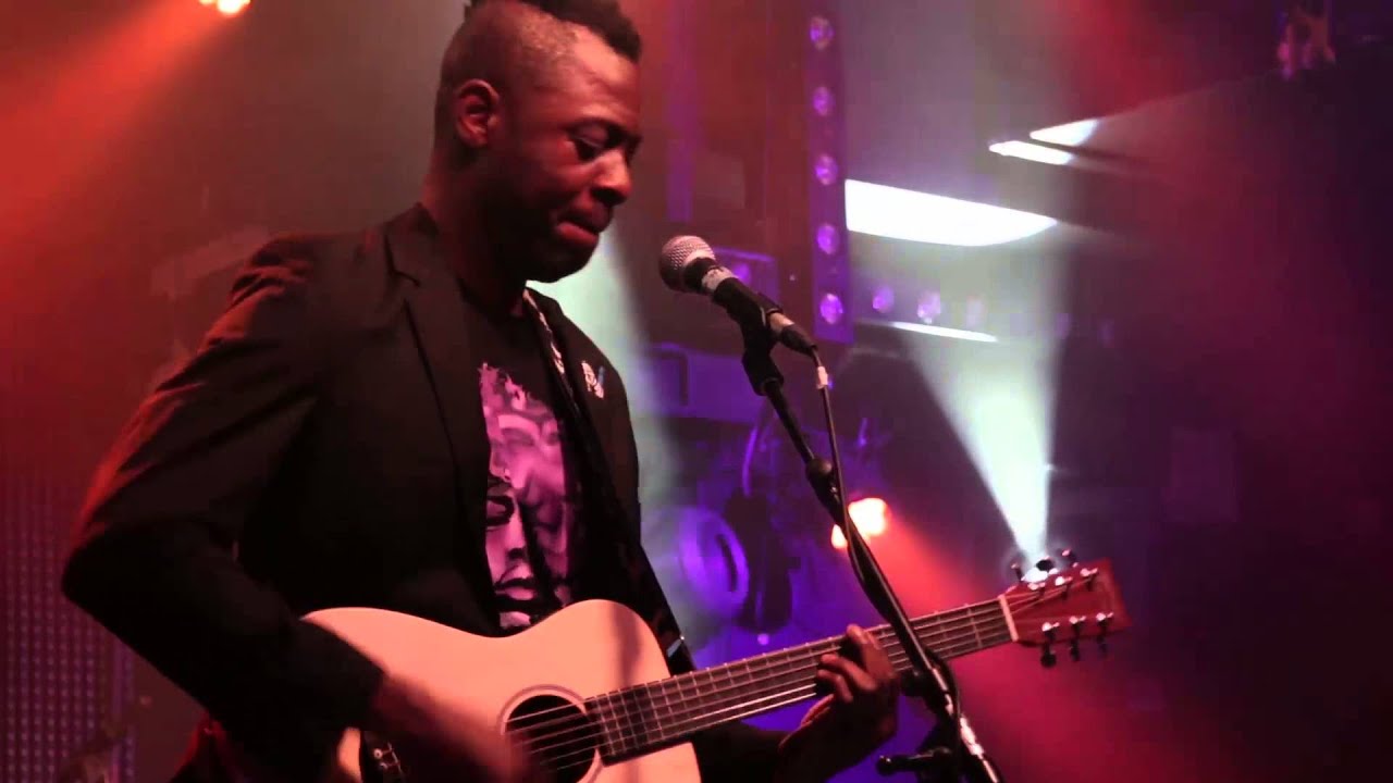 Amen Viana - Gamessou (Il Est Temps)