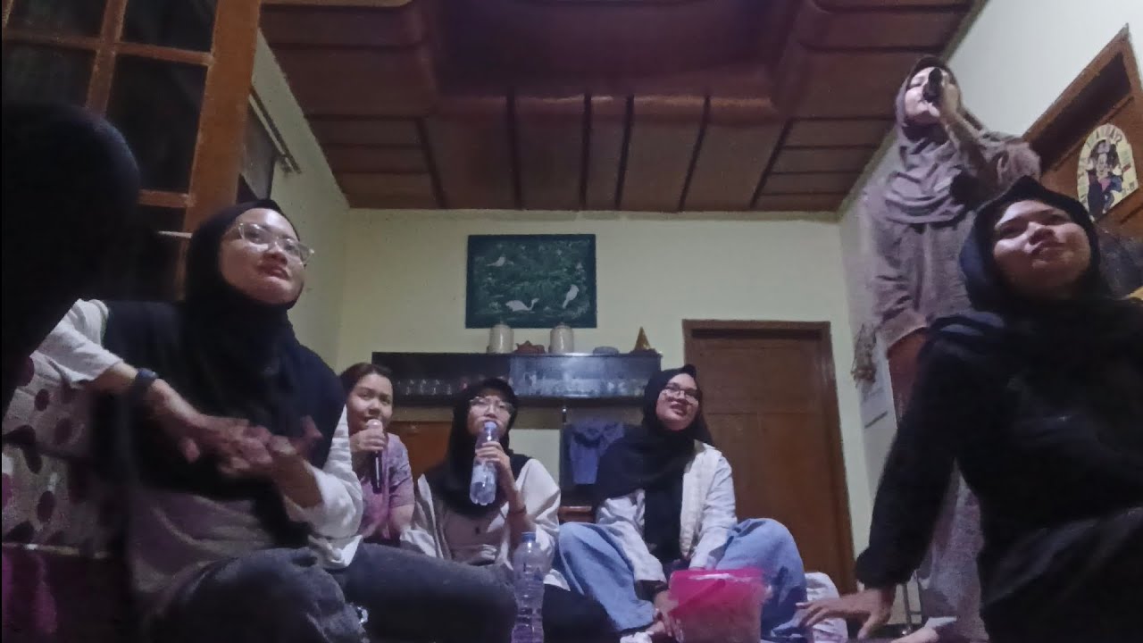 xx/12/25 - [UNEDITED] karaoke dikit