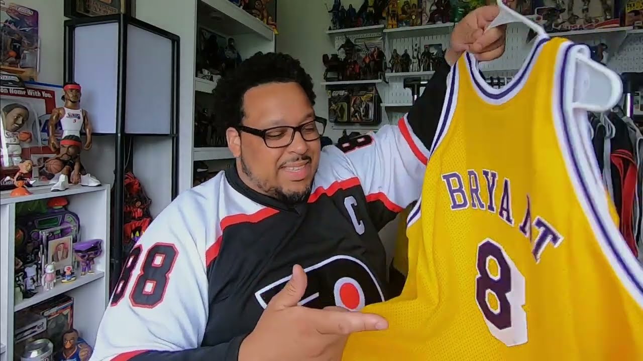 ThrowBacKing: Reebok Question Kobe! Mitchell & Ness Allen Iverson Jersey