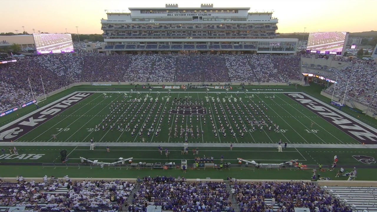 Game 1 Halftime