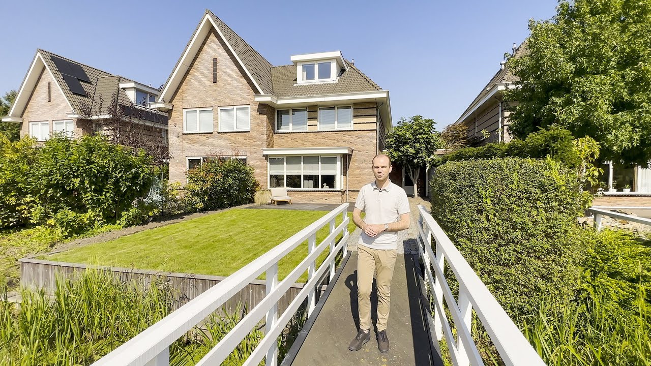 Verkocht - Luxe 2-onder-1-kap woning met garage in Berkel en Rodenrijs - immobilia.nl