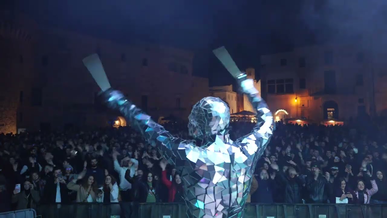 DJ & Drummer Live Show - Turn the lights off (e-drums by Mirror Man)