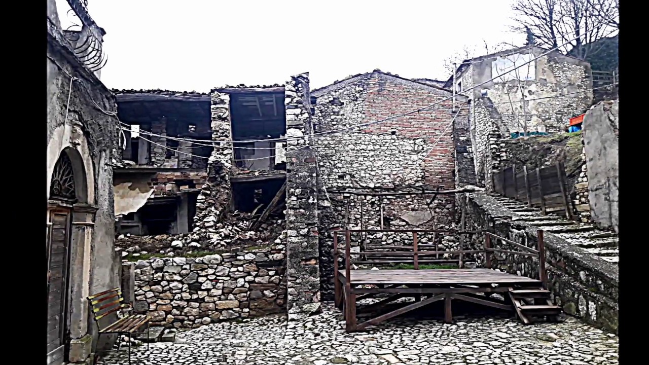 Corvara, un borgo fantasma Abruzzo