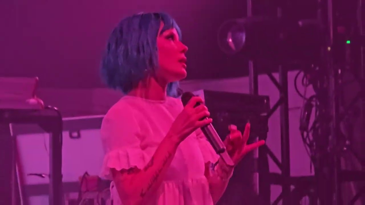 Halsey - Hold Me Down (July 6, 2025)