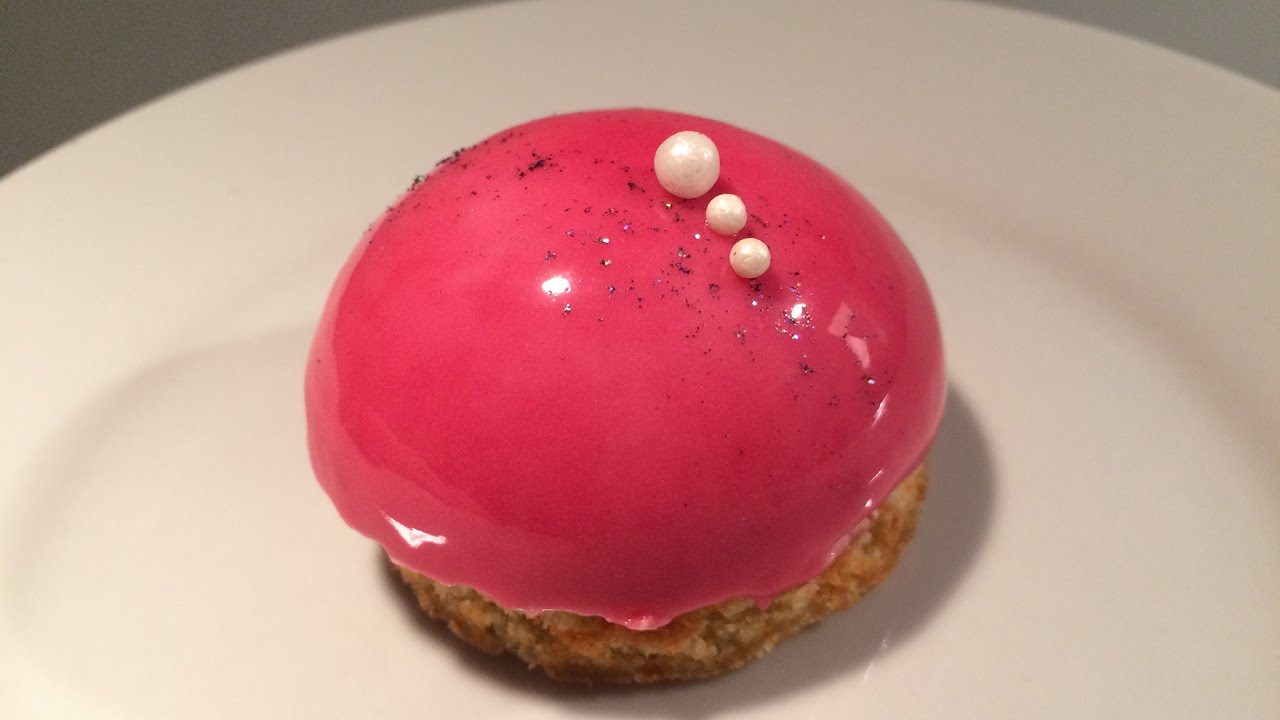 Kirsebærbomber med Mirror glaze | Den Søde Tand