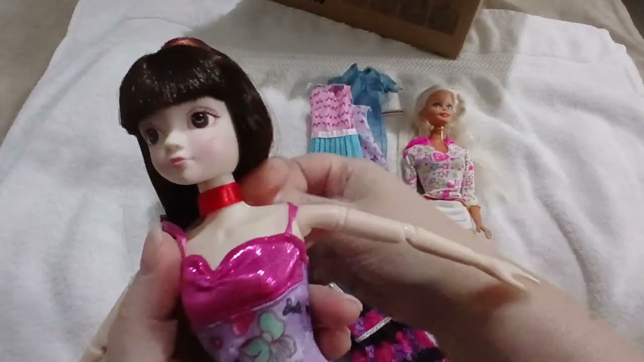 Unboxing Barbie Dresses and a Tropical Splash Barbie Doll ASMR Story