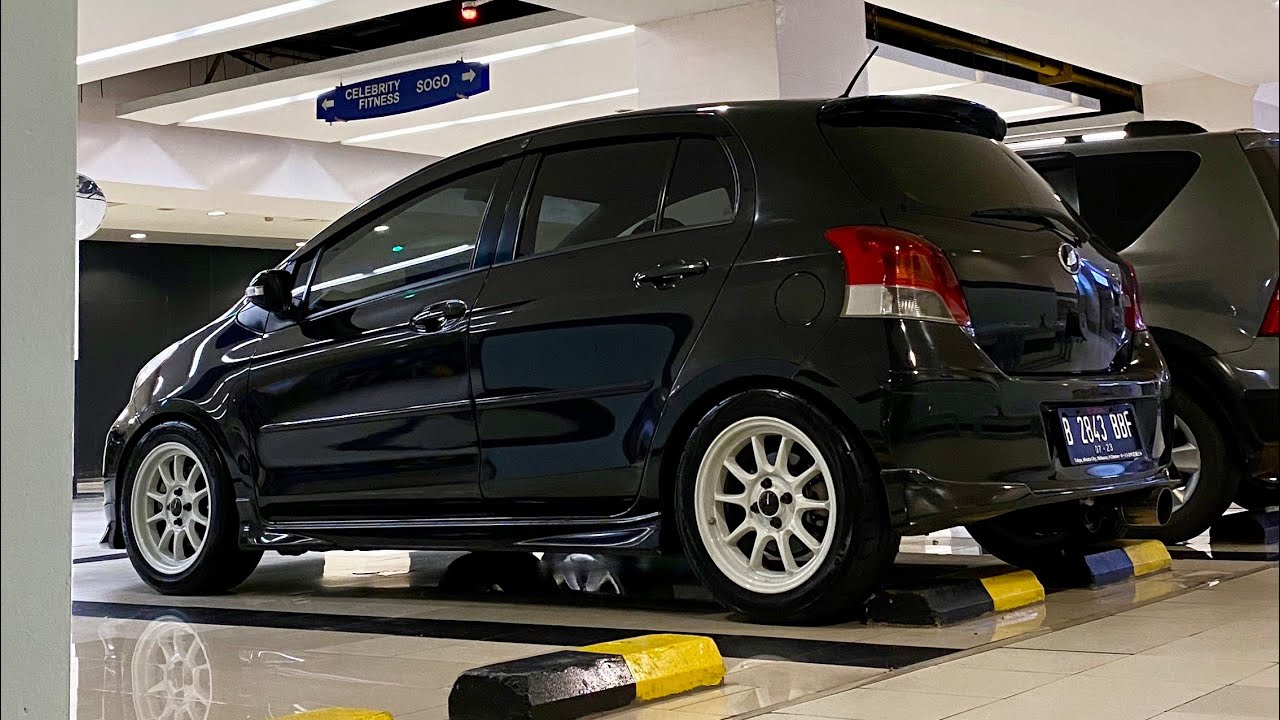 RESTORASI CAT TOYOTA YARIS BAPAO KE BENGKEL VAL AUTOWORKS AGAR HARGANYA JADI RATUSAN JUTA