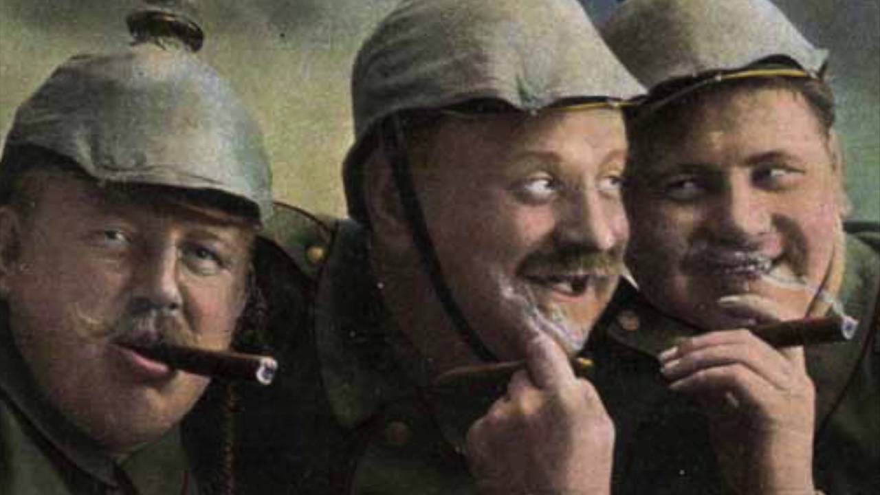 Die Pickelhaube