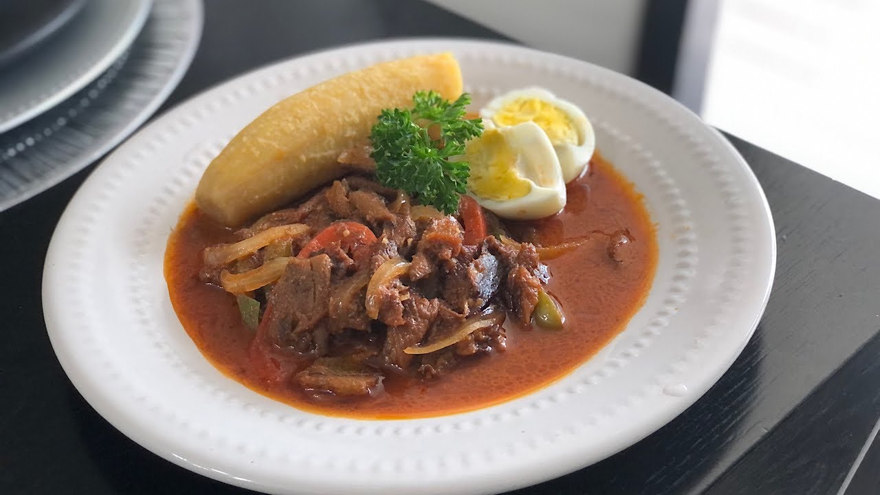 How to make Haitian style herring with sauce (Koman pou fè sos aran, bannan ak zè)