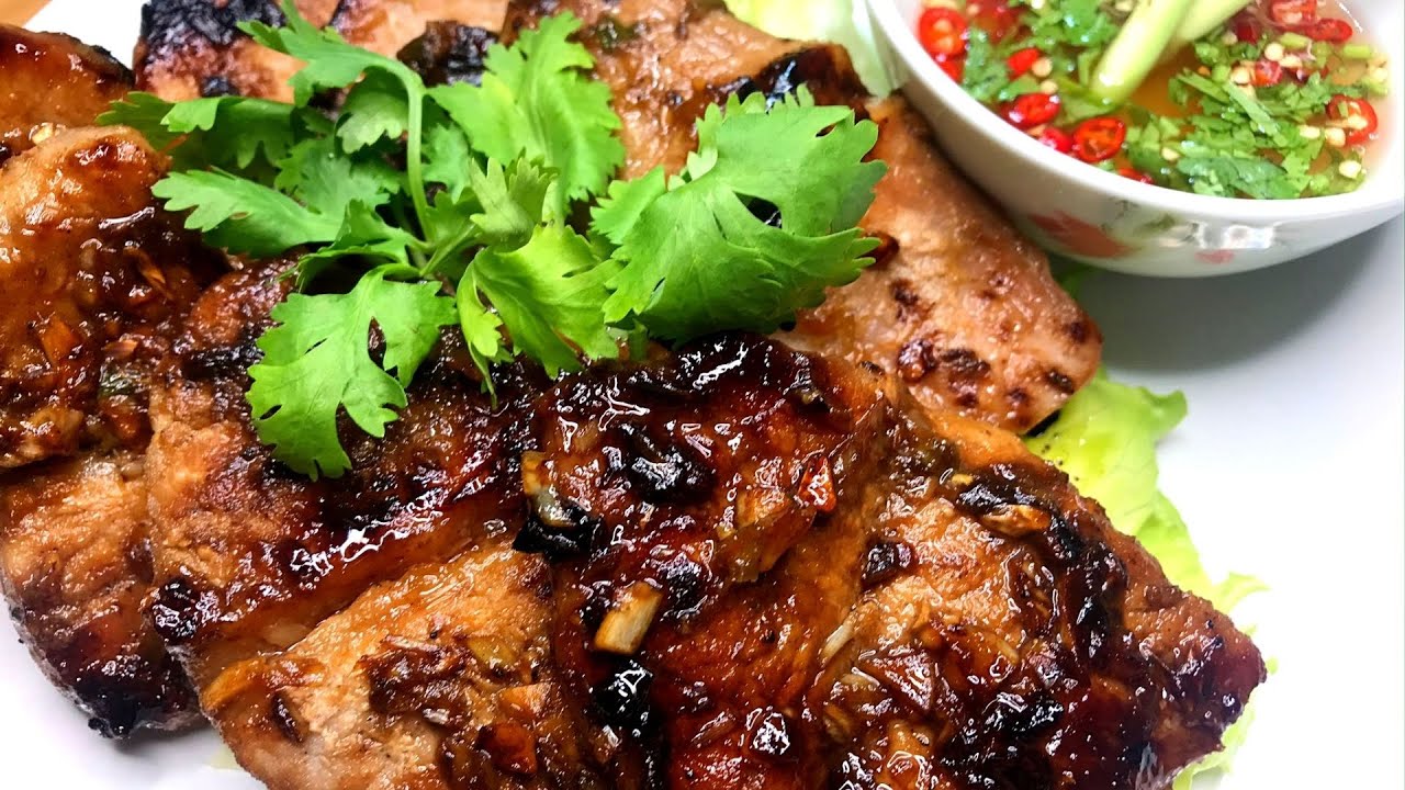 Свиные отбивные с лемонграссом: невероятно простая и вкусная вьетнамская еда!