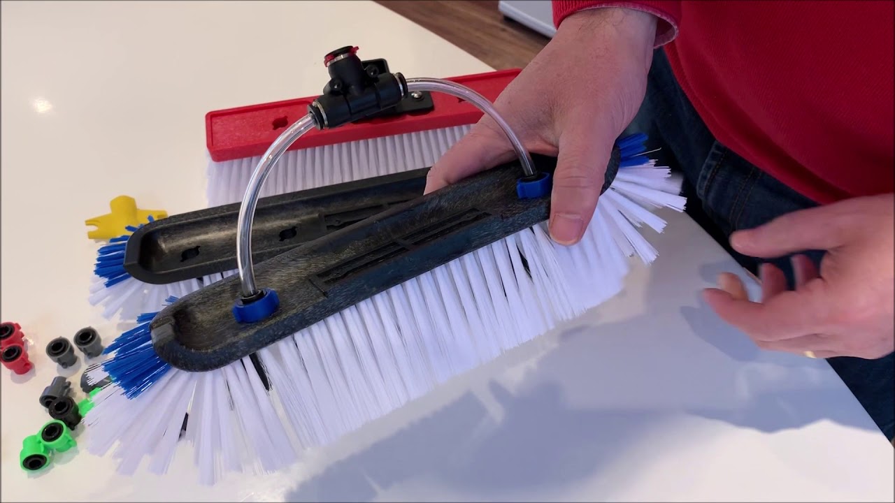 Gardiner Jet Capsules for Window Cleaning Brushes