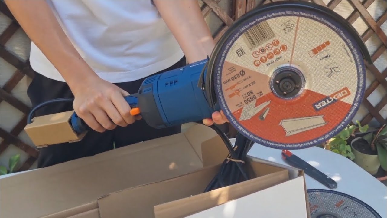 Merită Polizorul Dexter 2100W? Test real + prezentare!