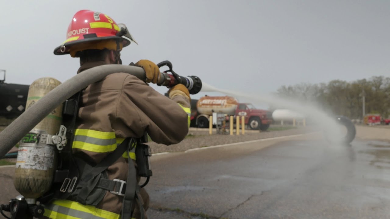Minnesota Fire Explorers Take On The aXe Games (4K)