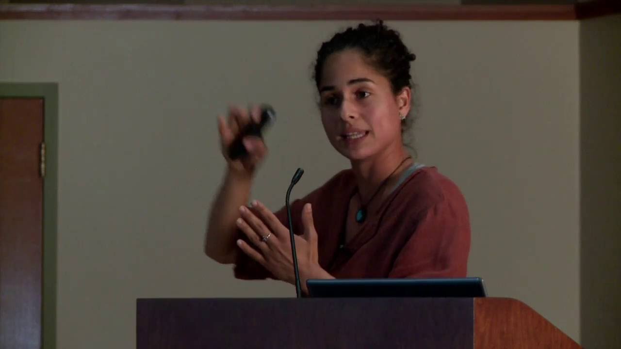 Renata Borba: The Propolis Envelope and Honeybee Health
