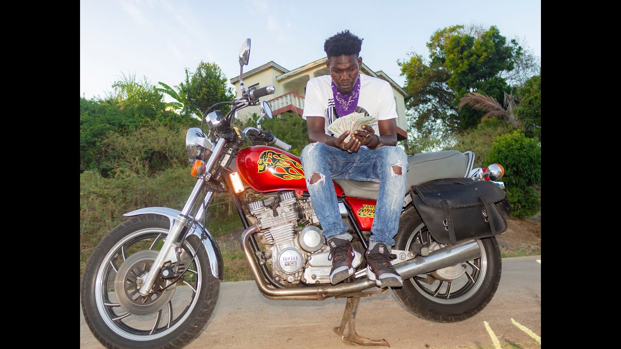 Dee One - Tall Thing (Official Music Video) Extended 👽Editor's Cut!