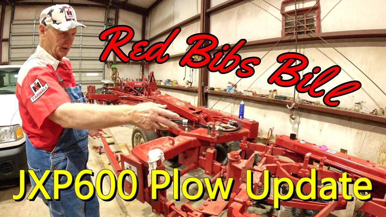 Red Bibs Bill демонстрирует НОВИНКУ!!! Модернизация плуга JXP600 Flex-Plow #farmall51 #RedBibsBil...