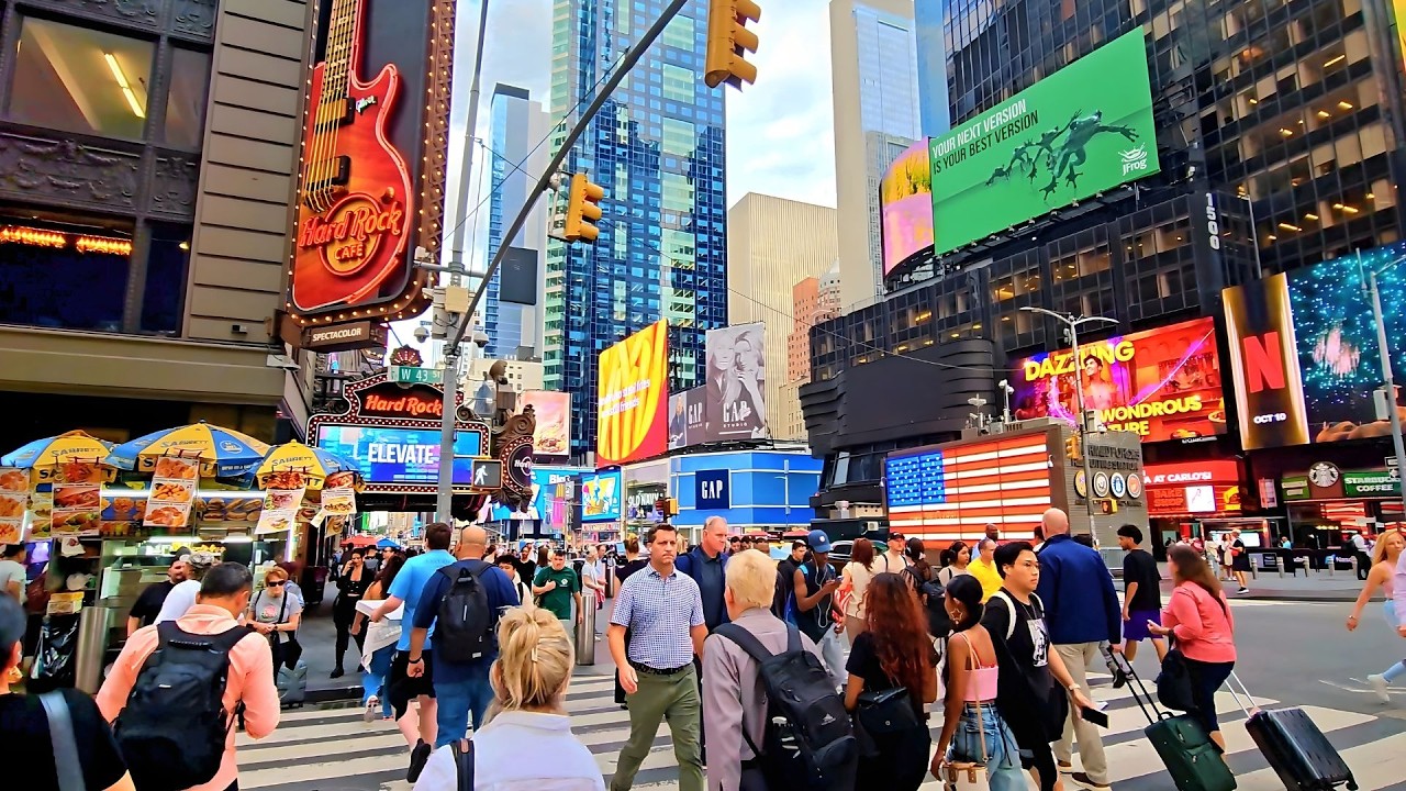 😲 Is NYC Ever Quiet? Probably Never! 🗽 Times Square Walking Tour 4K &ndash; Always Something New! 🌆October