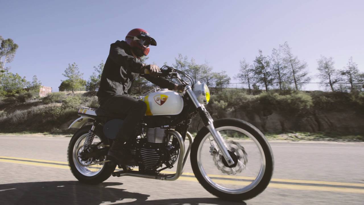 Triumph Bonneville Custom - The Beach Sled 